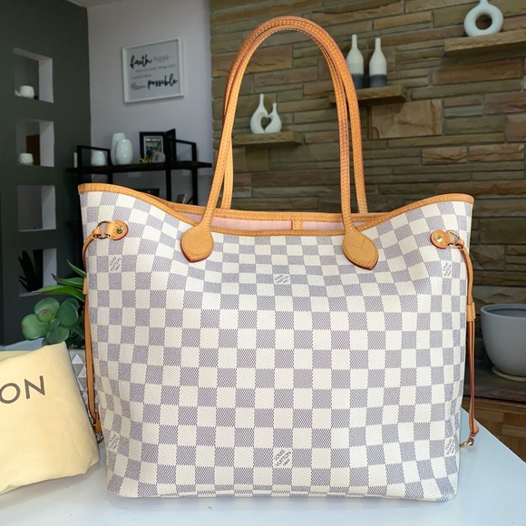 Louis Vuitton Handbags - ❤️authentic neverfull mm